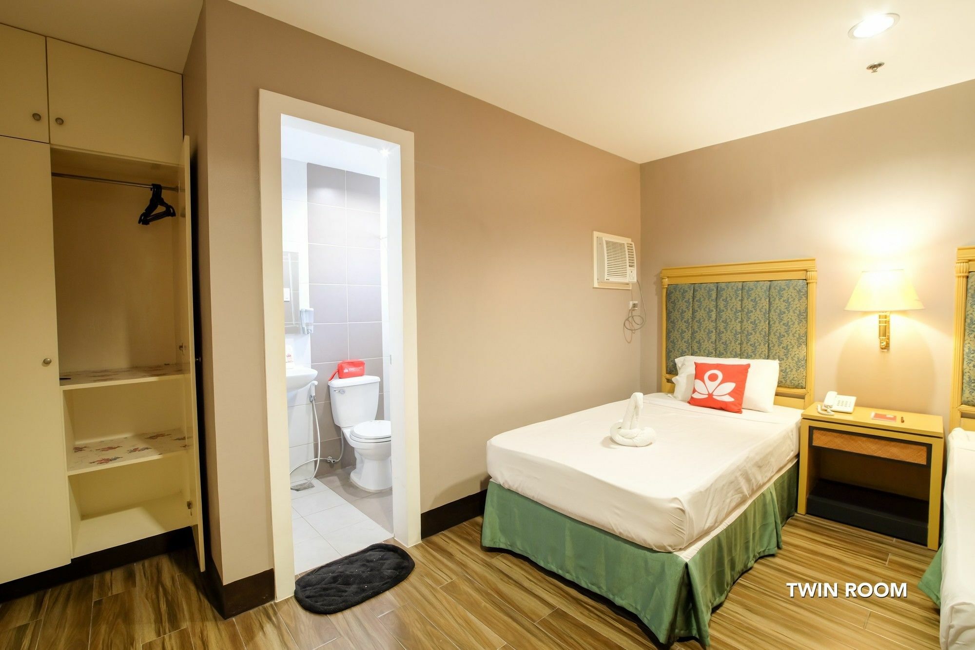 Zen Rooms Del Pilar Malate Manila Kültér fotó