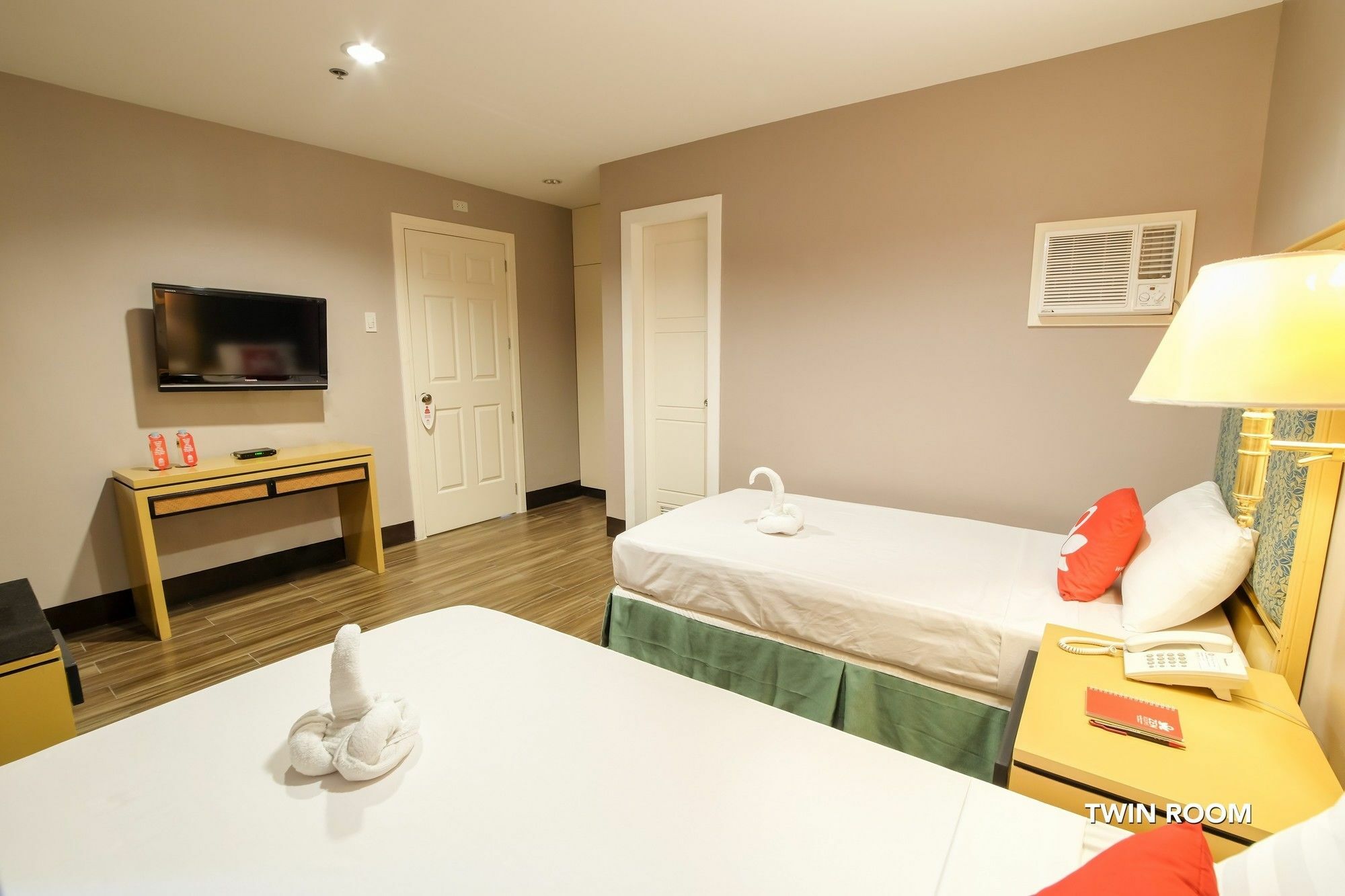 Zen Rooms Del Pilar Malate Manila Kültér fotó